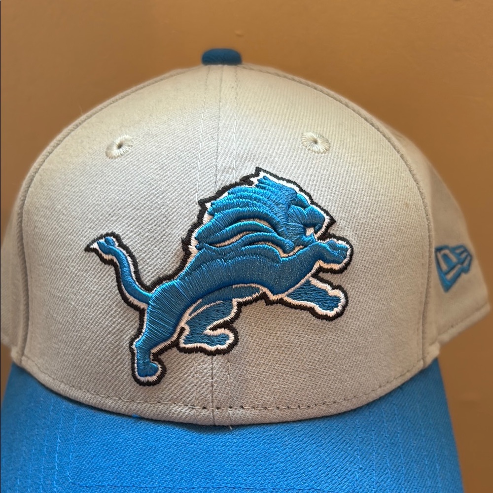 New Era Detroit Lions Gray and Blue Women's Hat - Picture 6 of 6